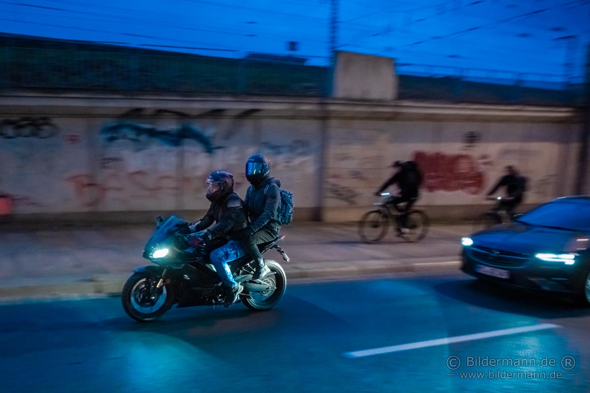 Motorrad — Foto und Zitat 070